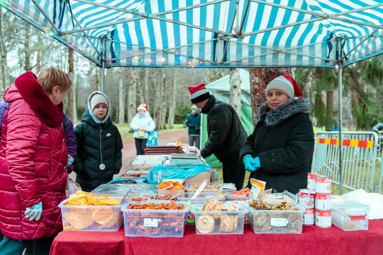 Narva-Jõesuu Christmas celebration filled Hele Park with festive lights - 11