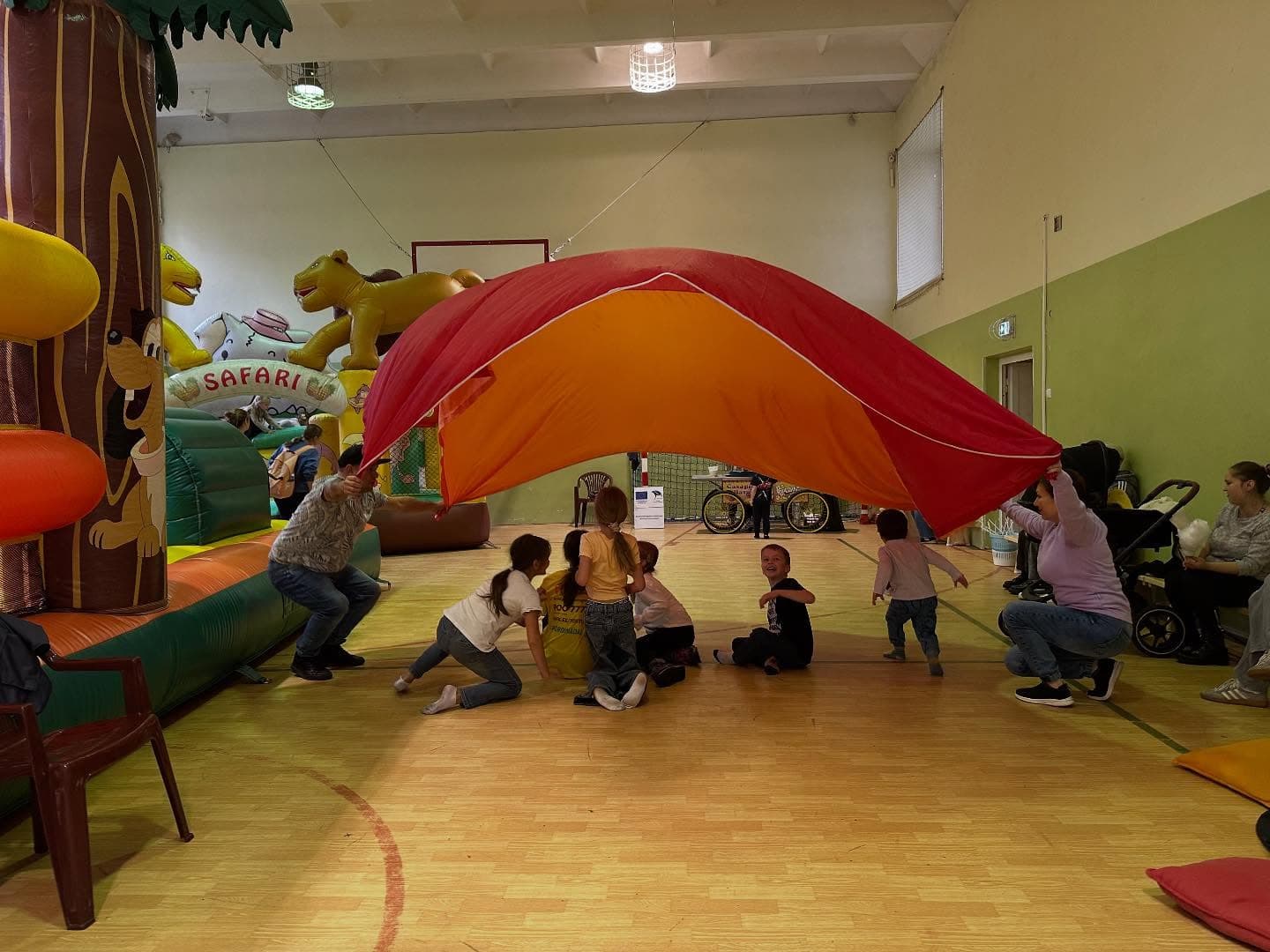 В школе Нарва-Йыэсуу прошёл тёплый осенний семейный день - 14